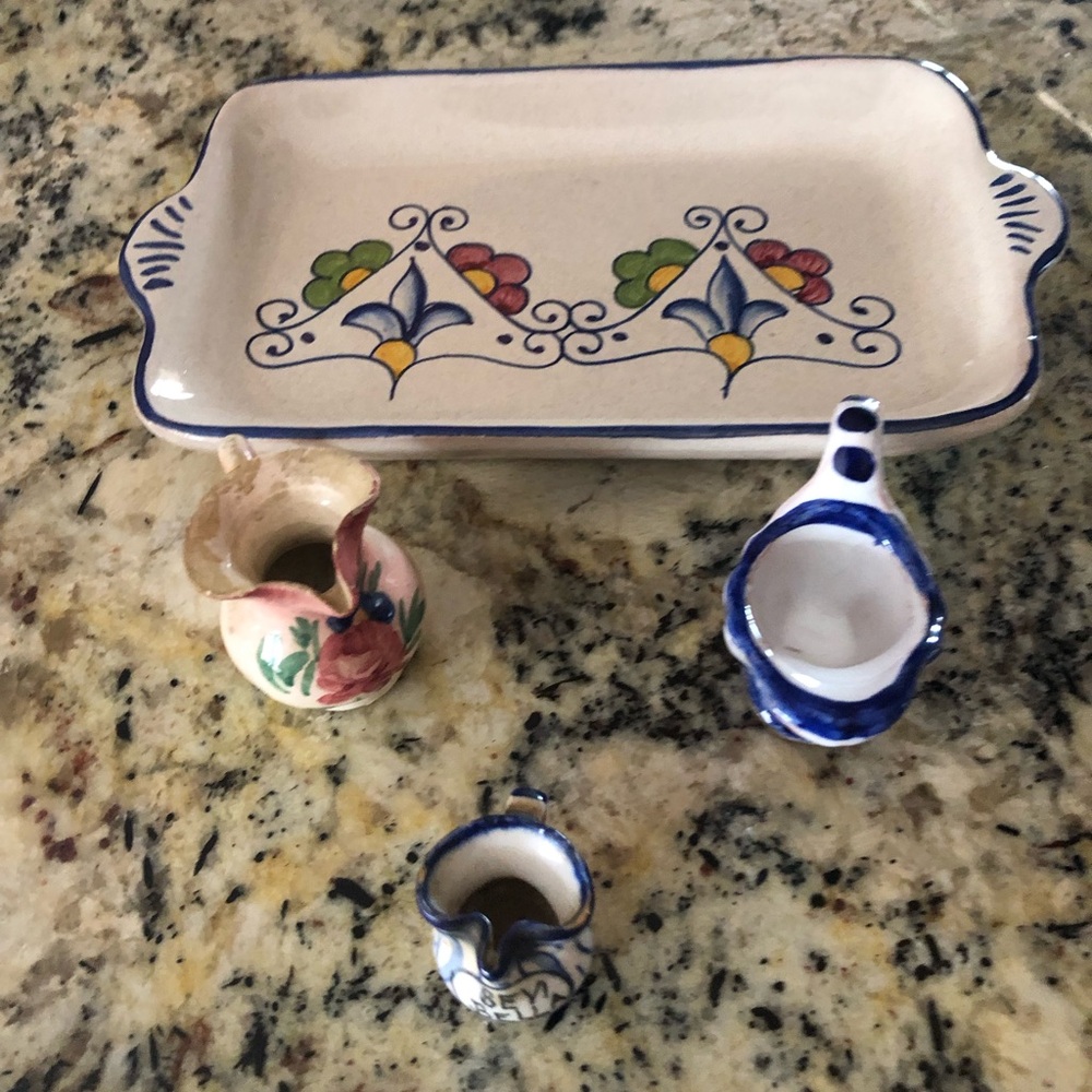 Hand-Painted Amalfi  Ceramic Tray with Three Mini Pitchers -Vintage Italian